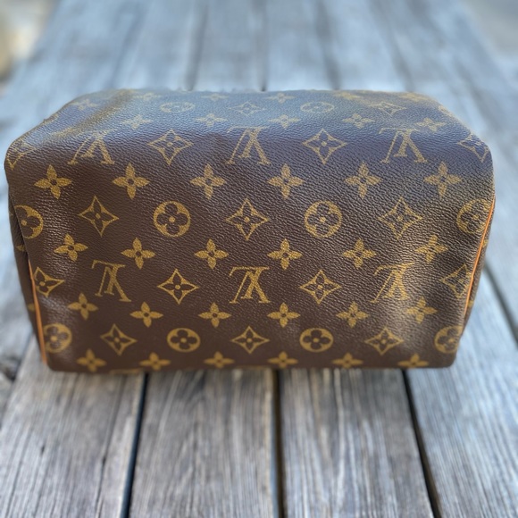 ✨SOLD✨AUTHENTIC LOUIS VUITTON SPEEDY 25 ✨ - Picture 8 of 14